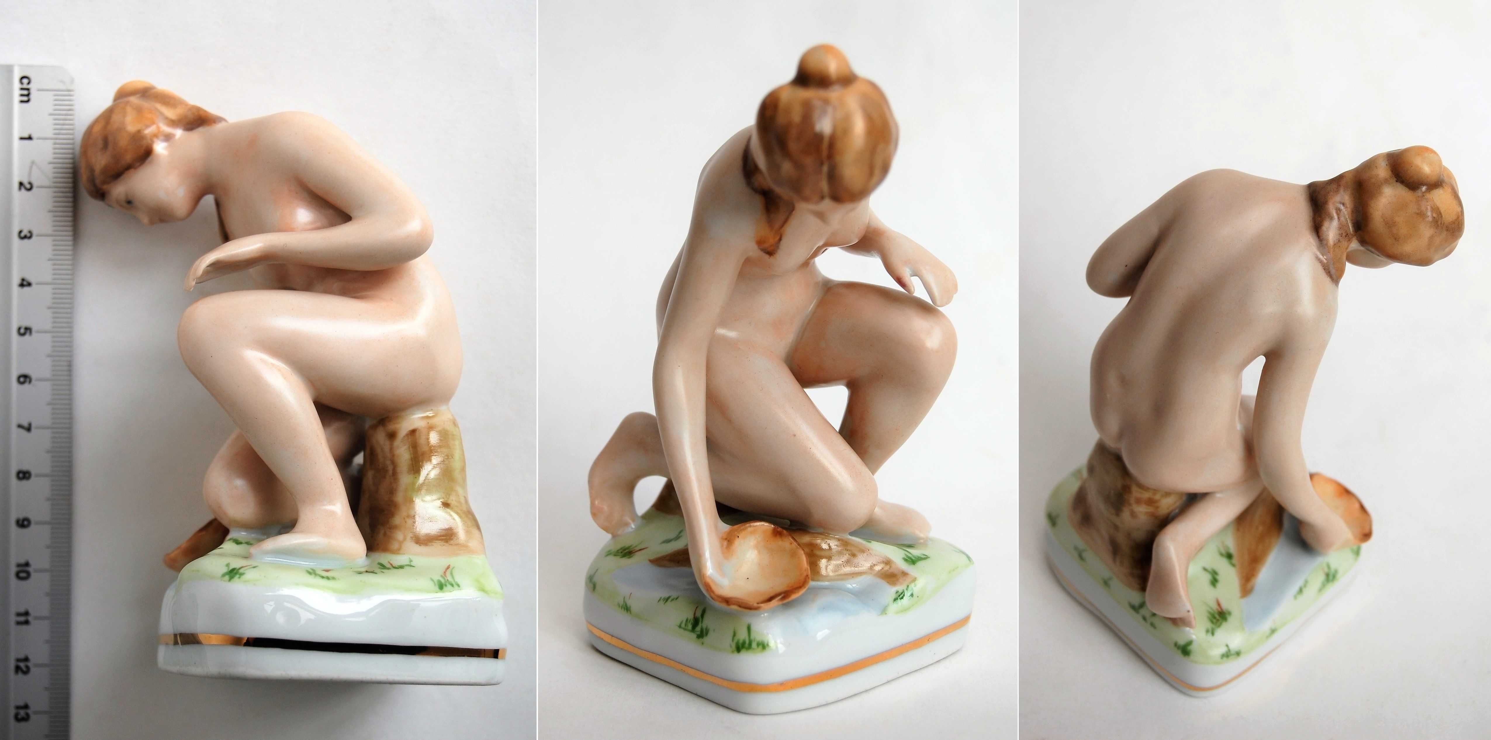 Figurka akt "U źródła" porcelana Ćmielów, vintage