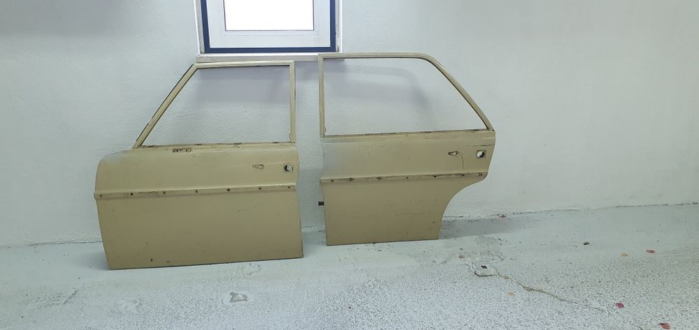 Portas mercedes w115