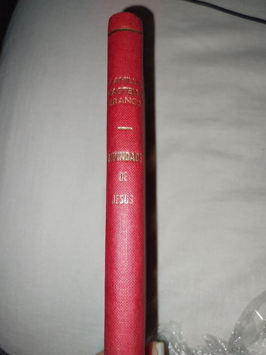 Divindade de Jesus e Tradição Apostólica é um texto de teor religioso.