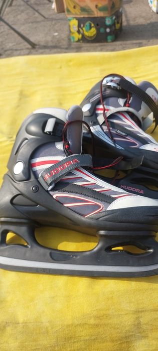 Продам коньки в нормальному стані.