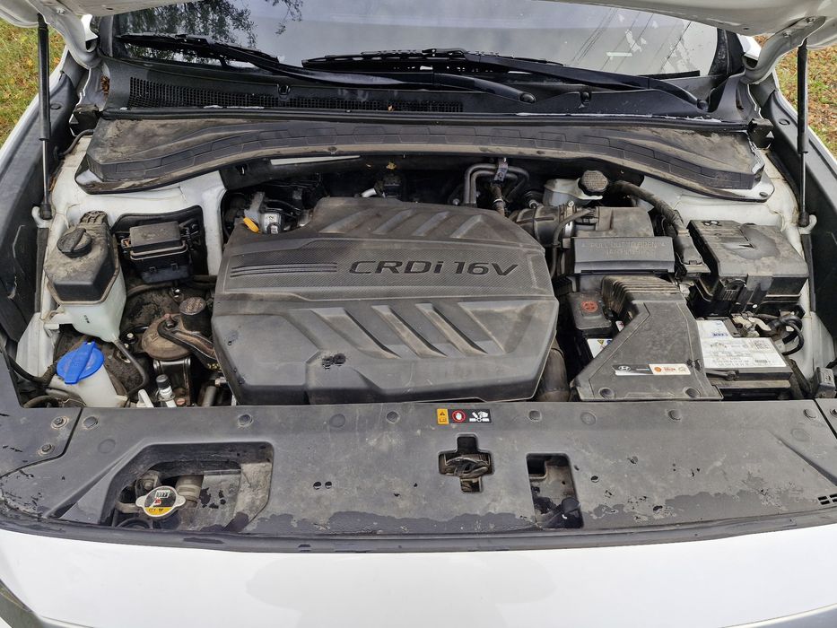 Hyundai Santa Fe  2.0