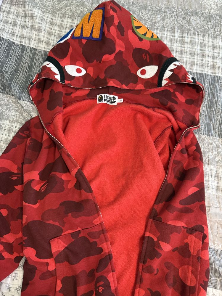 Bluza bape shark czerwona