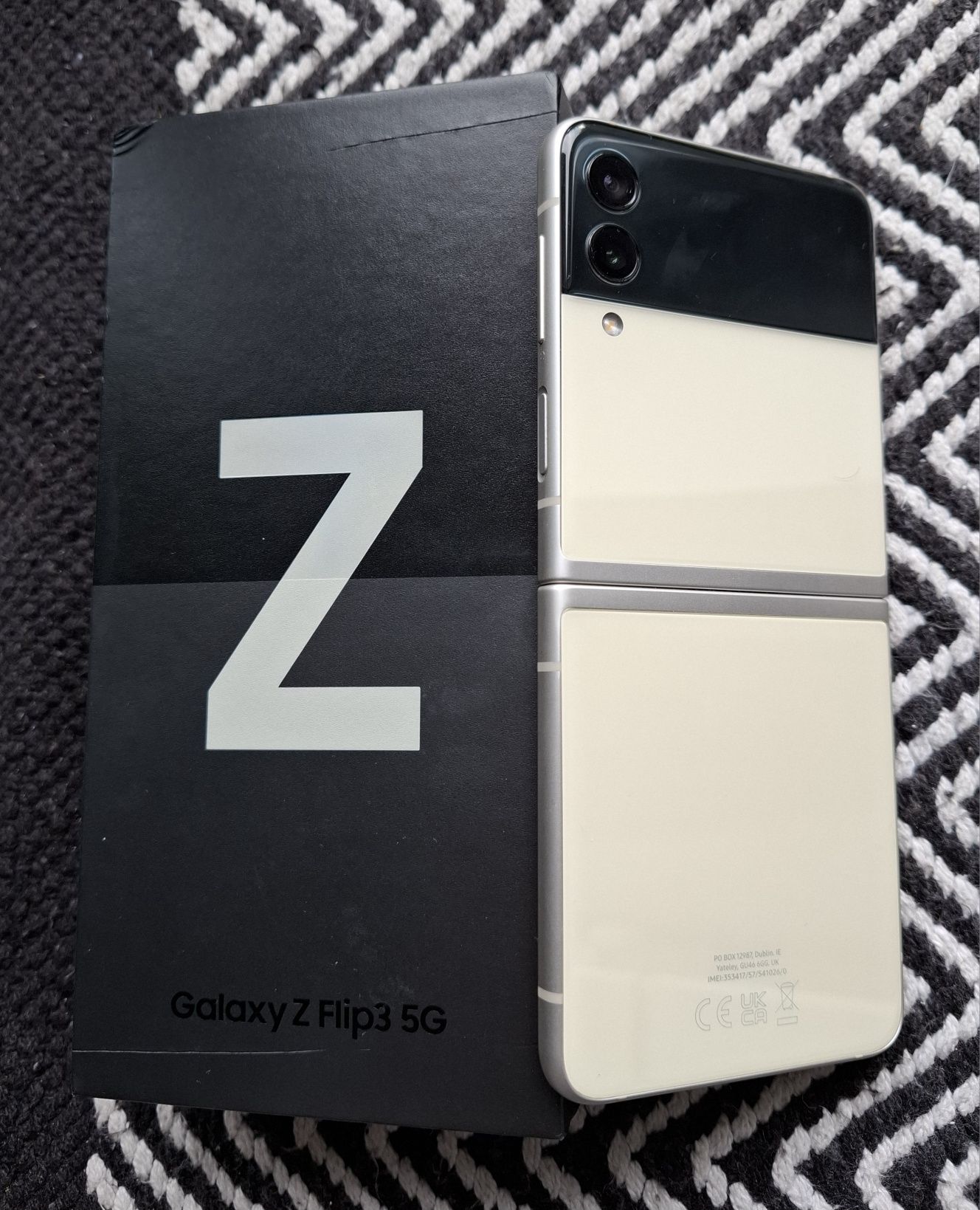 Samsung Galaxy Z Flip 3 5g beżowy + futerał
