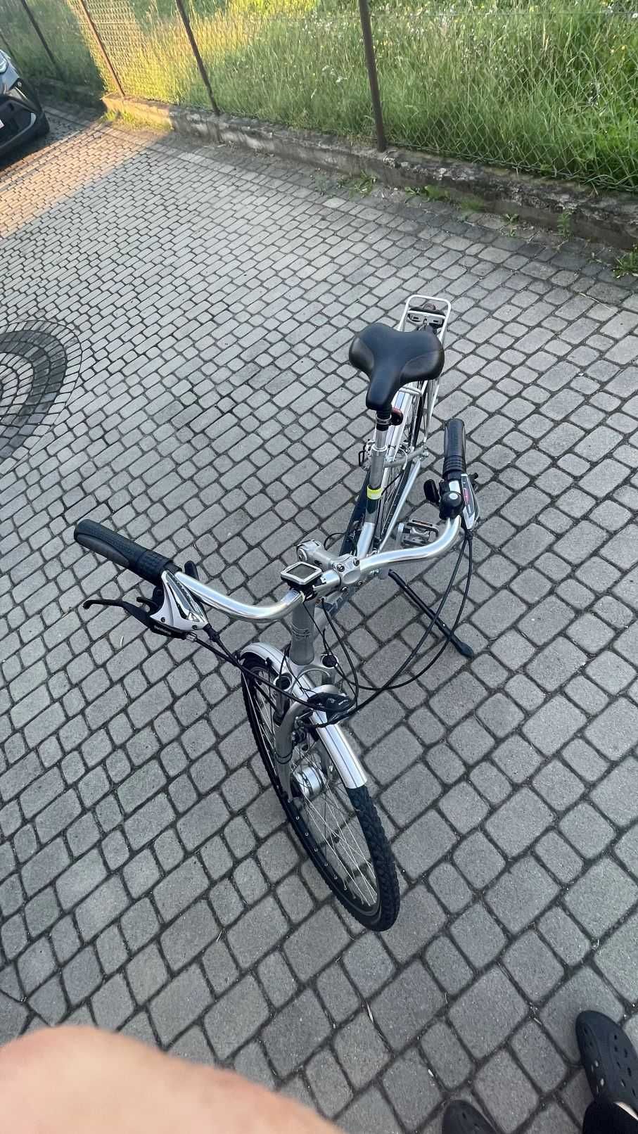 Rower UNIBIKE 17'