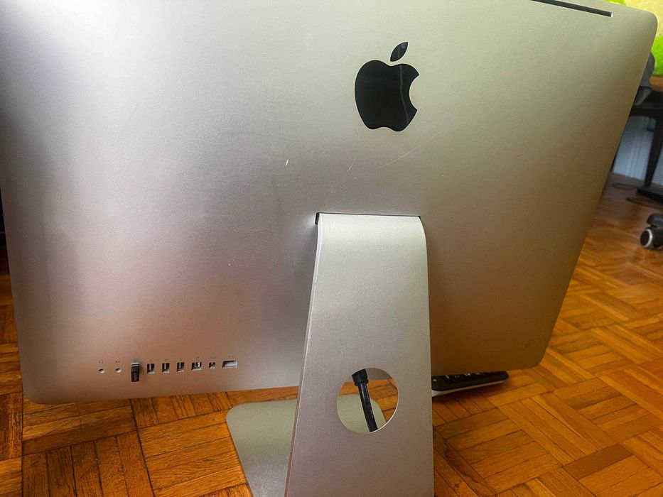 Apple iMac "Core i3" 3.06 21.5" 2010 DYSK SSD 4 GB RAM