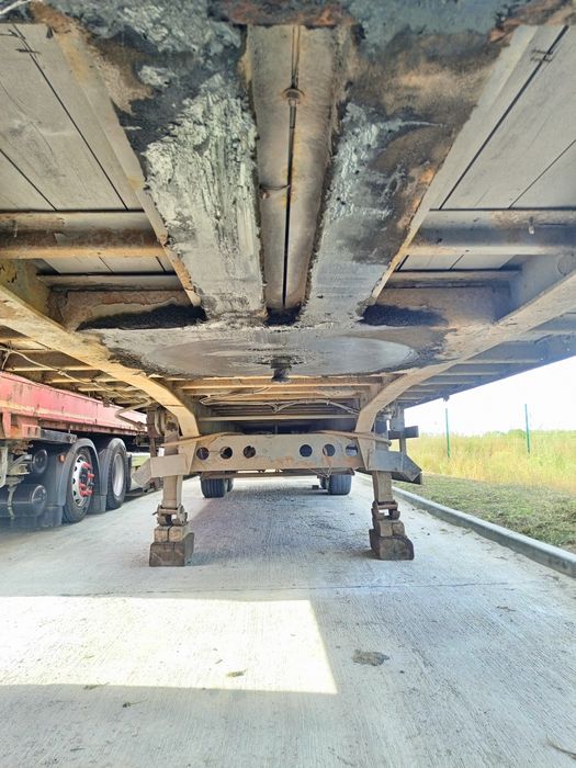 Напівпричіп повністю справний