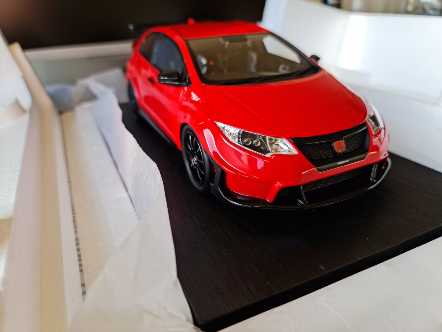 Miniatura Honda 1:18