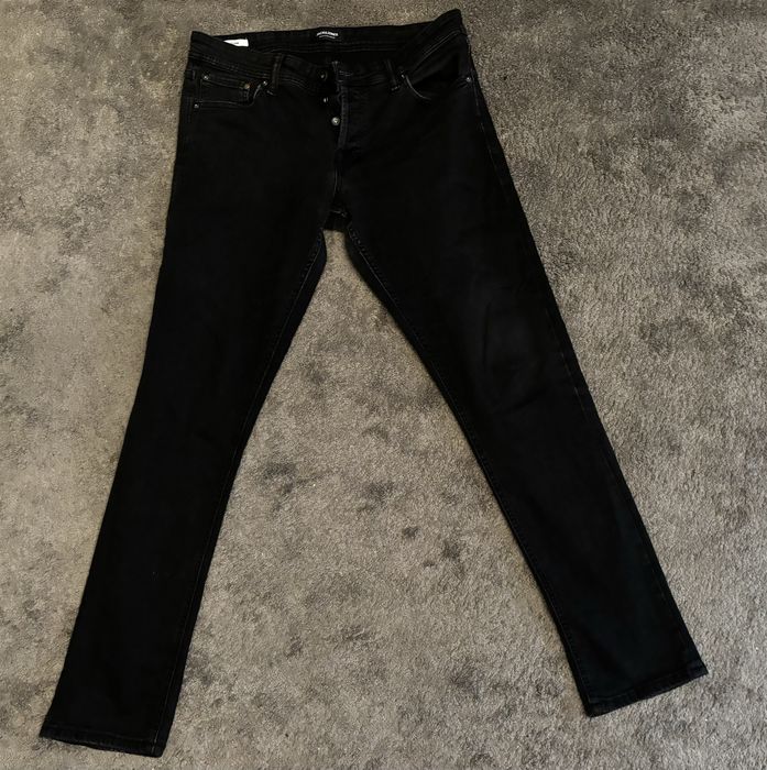 Czarne męskie spodnie jeansowe Jack & Jones 34/34
