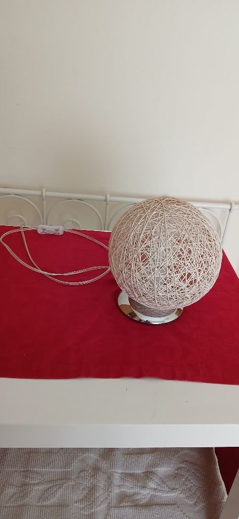 Candeeiro de mesa