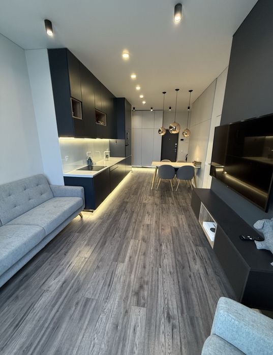 110 тыс.$ Квартира с новым ремонтом/ Новострой в центре /