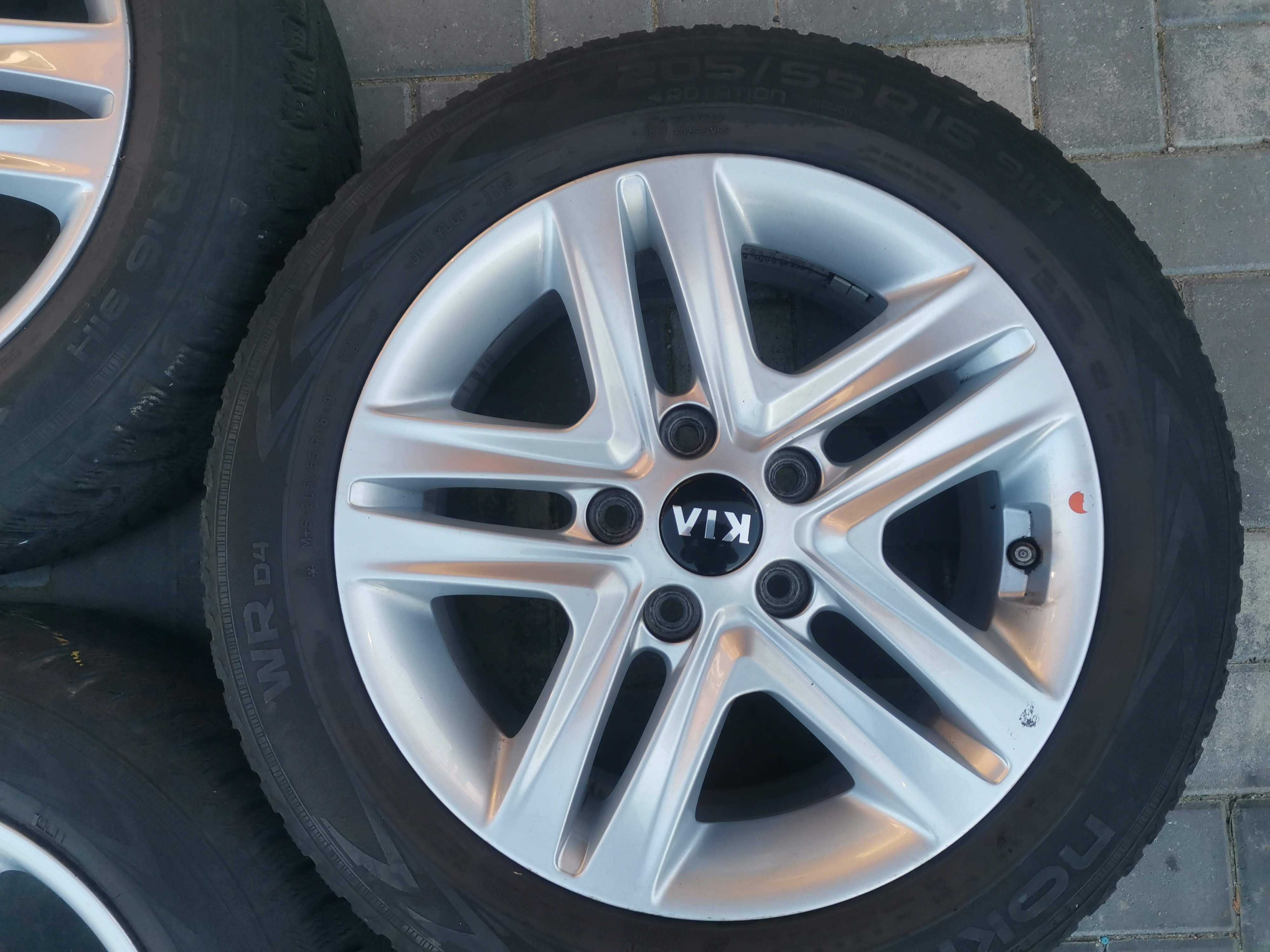 Felgi KIA ProCeed Venga Soul Hyundai 6,5Jx16H2 5x114,3 ET50 TPMS