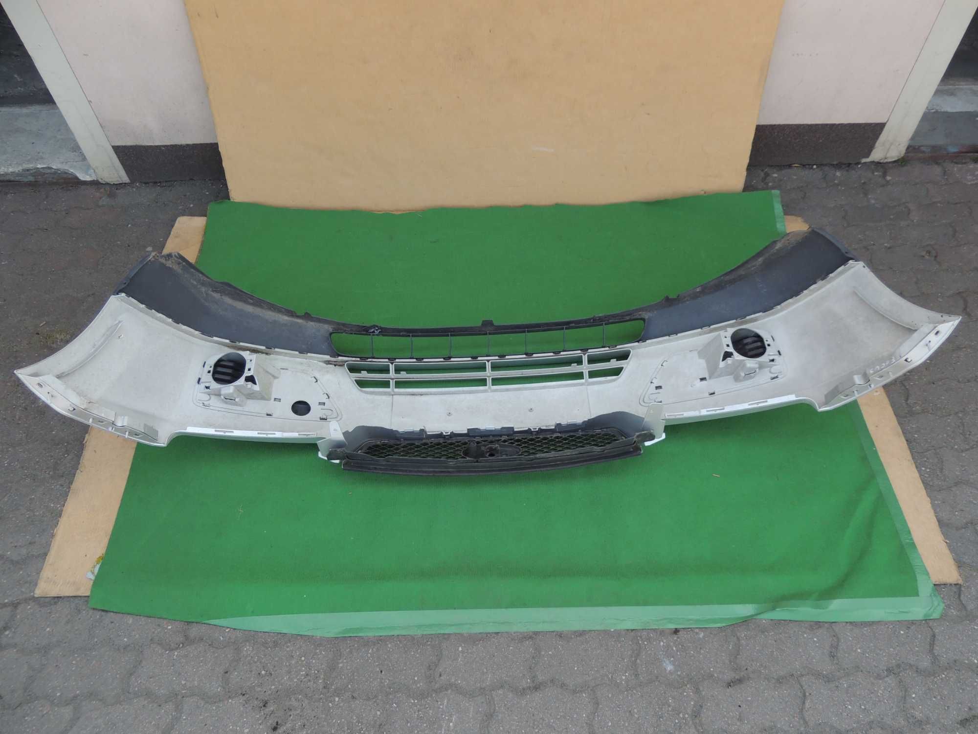 Zderzak przód przedni Ford Focus 2 II MK2 04,05,06,07,08 SREBRNY 03