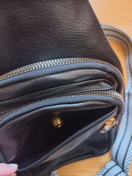 Шкіряна сумка на плече Virginia Conti