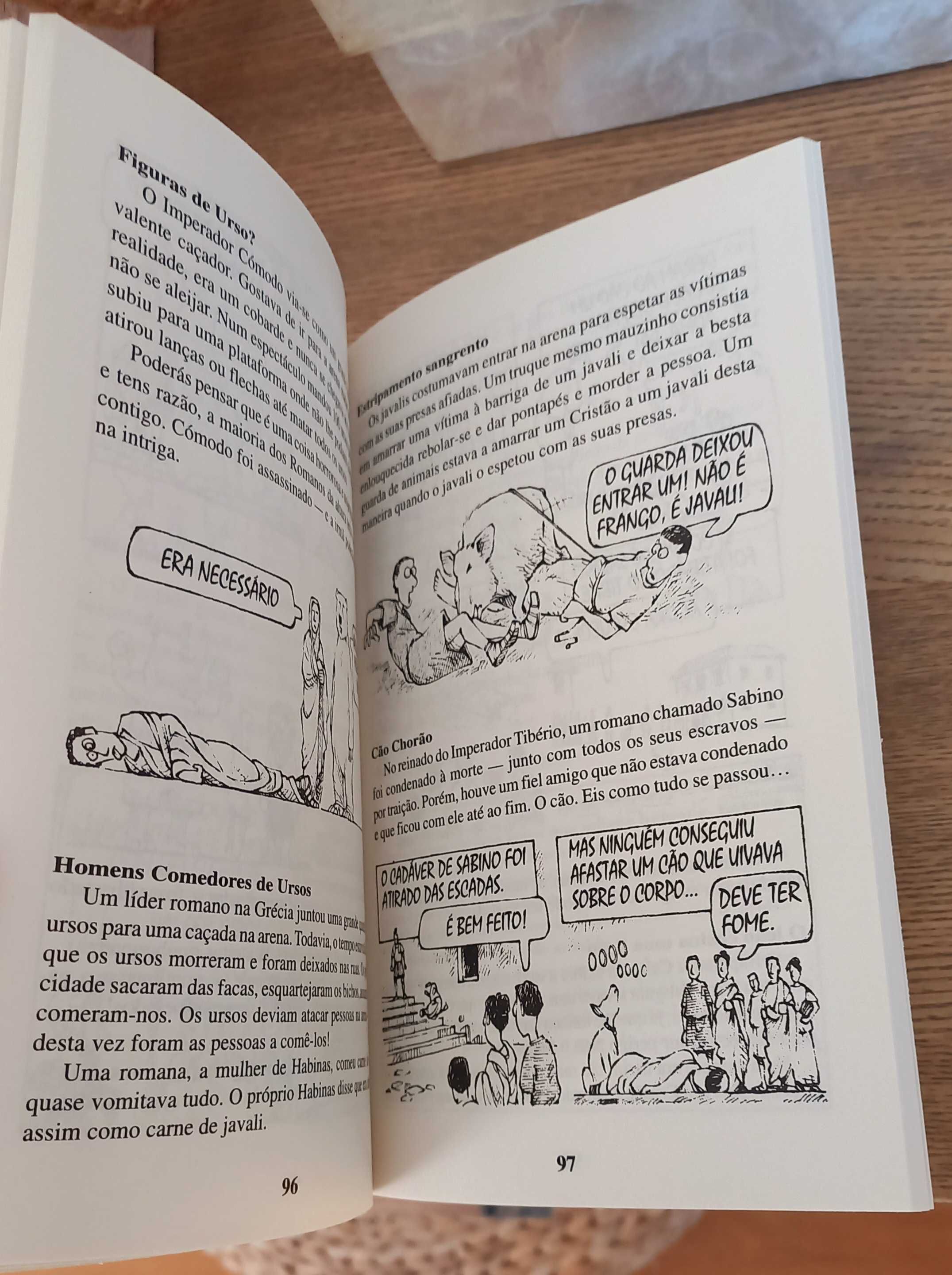 Livro ilustrado Os Romanos Sanguinários