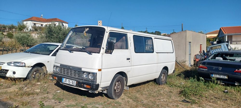 Nissan Urvan passageiros