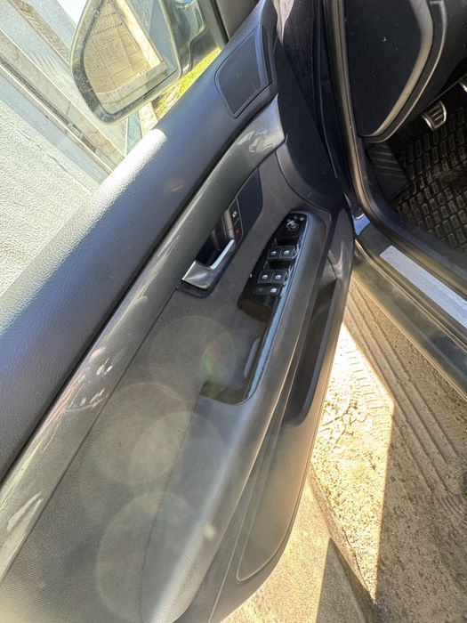 Vendo AudiA4 b7 2.0 tdi