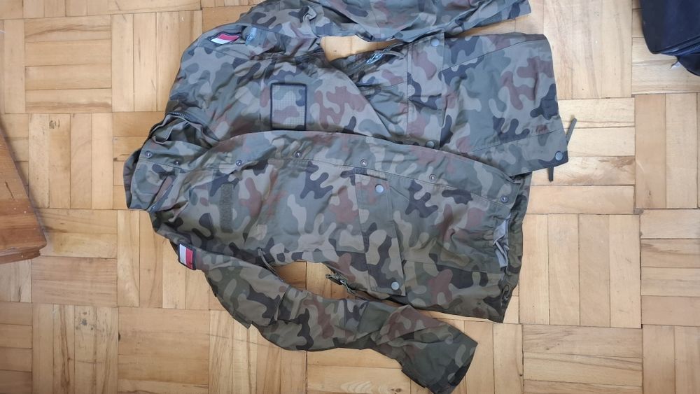 Sprzedam elementy umundurowania