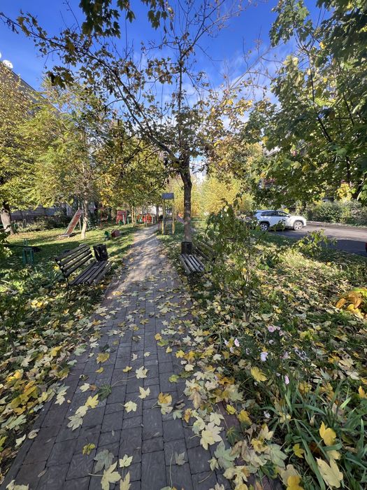 Продаж 3кім квартири в центрі міста