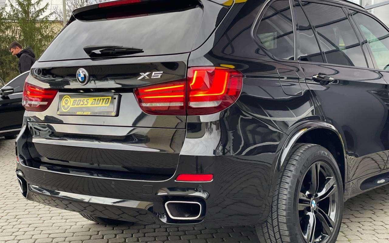 BMW X5 2015 року