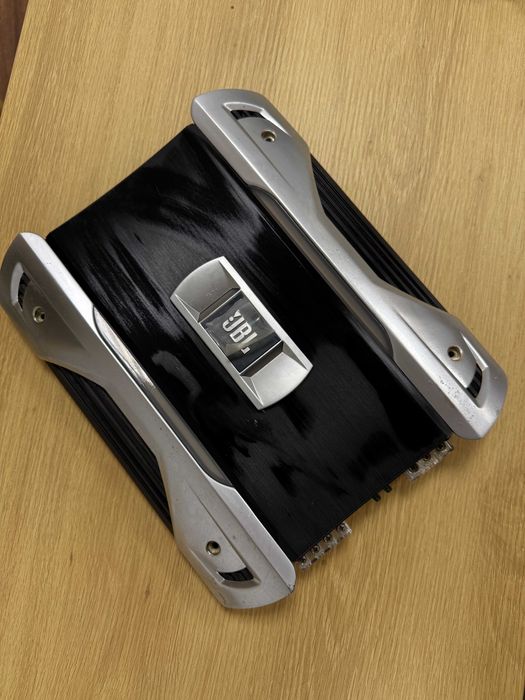 Підсилювач JBL GTO 3501 для сабвуфера, 1100W