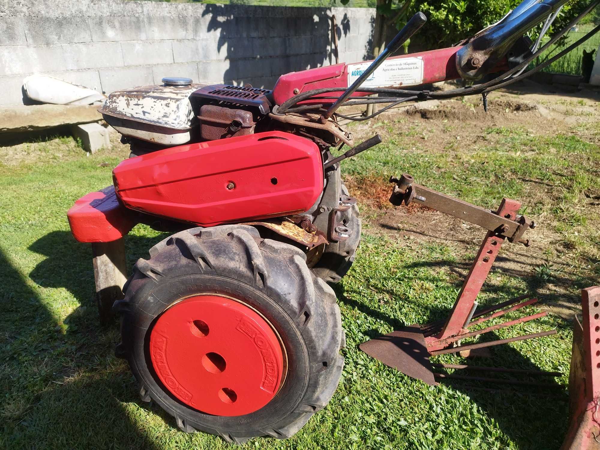 Honda f560 com reboque e acessórios