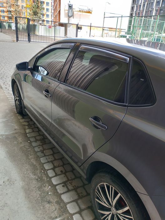 Фольксваген Поло 2011рік.