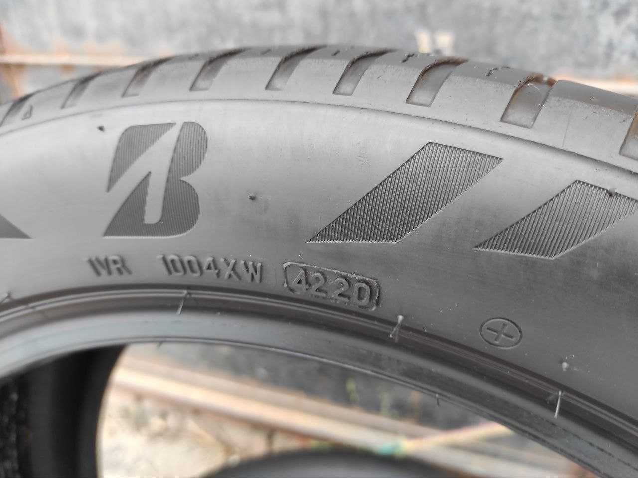 Bridgestone Weather Control A005 215/50r19 2шт, 20год, 4,9мм, M+S