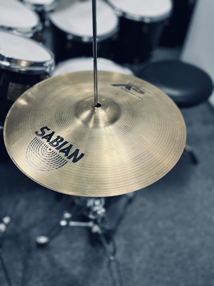 Hi hat Sabian Xs 20 - medium hats 14”