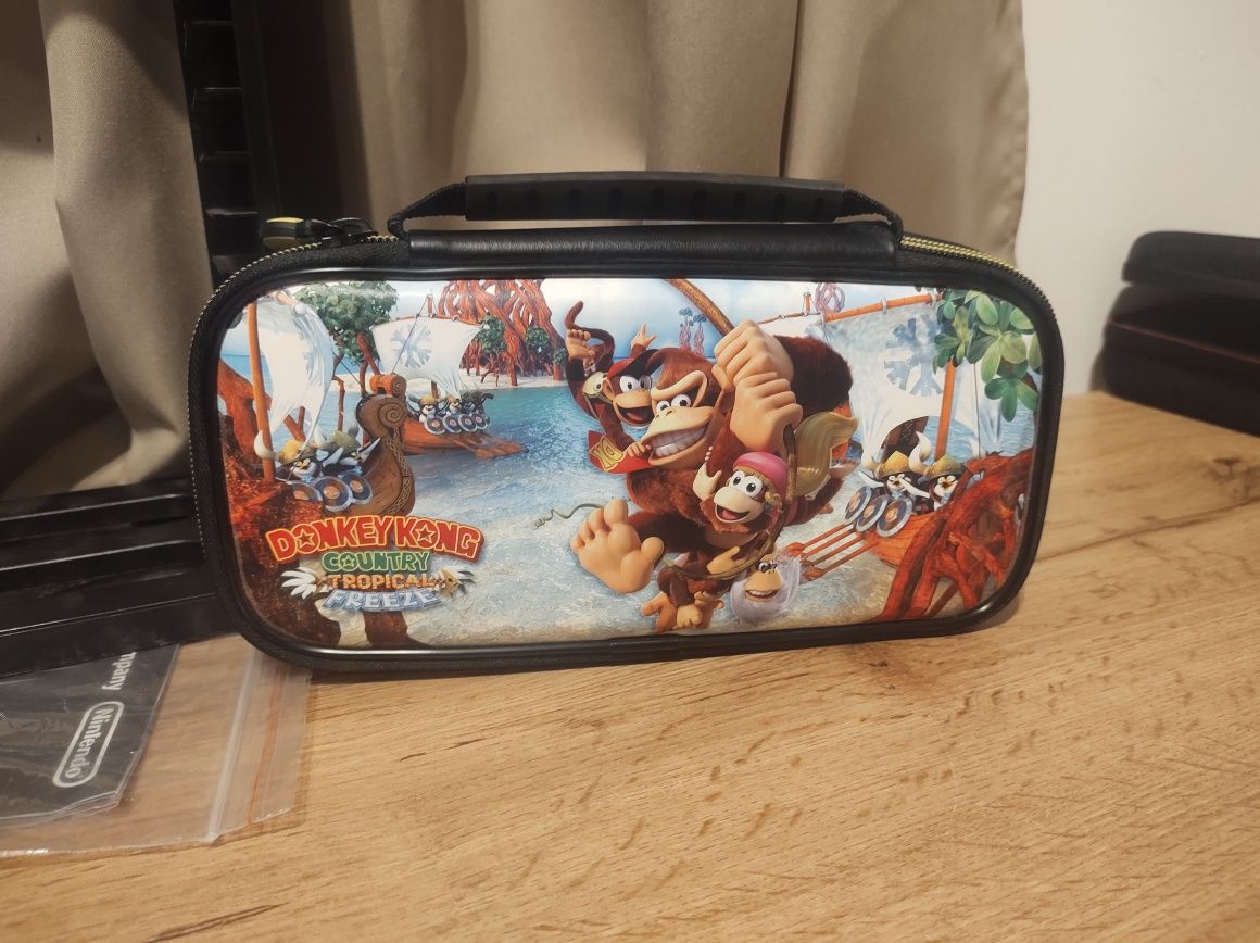 Etui do konsoli Nintendo Switch Donkey Kong