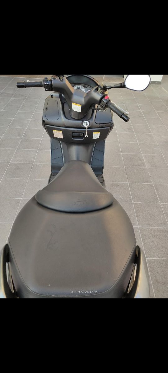 SUZUKI Burgman 125