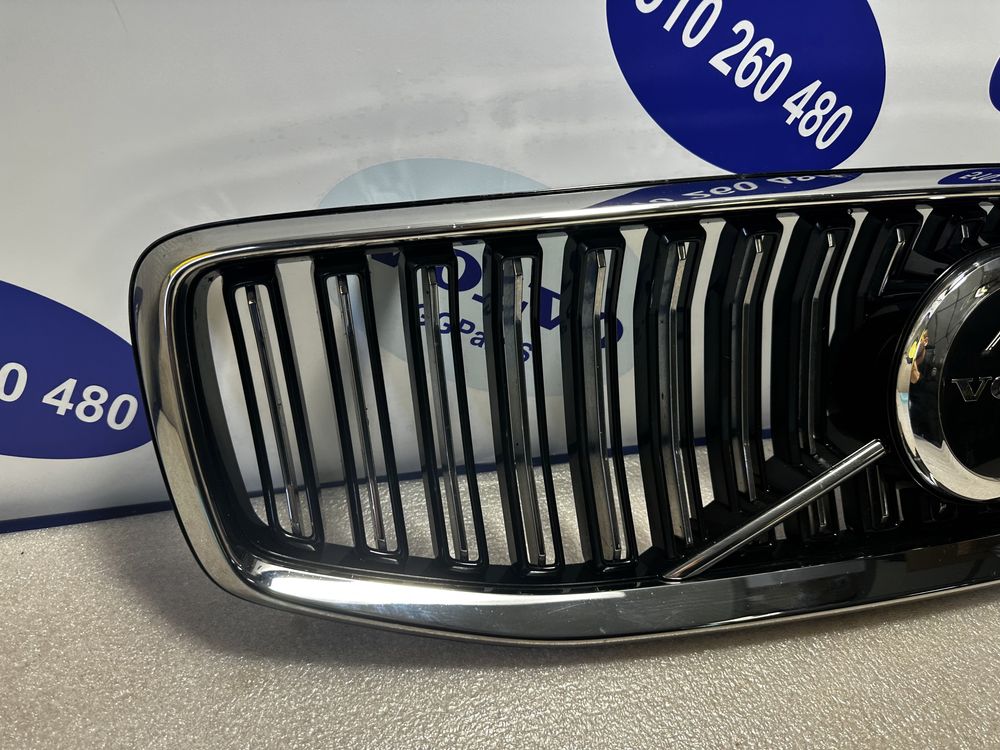 Volvo S60 V60 INSCRIPTION Grill atrapa chłodnicy kamera