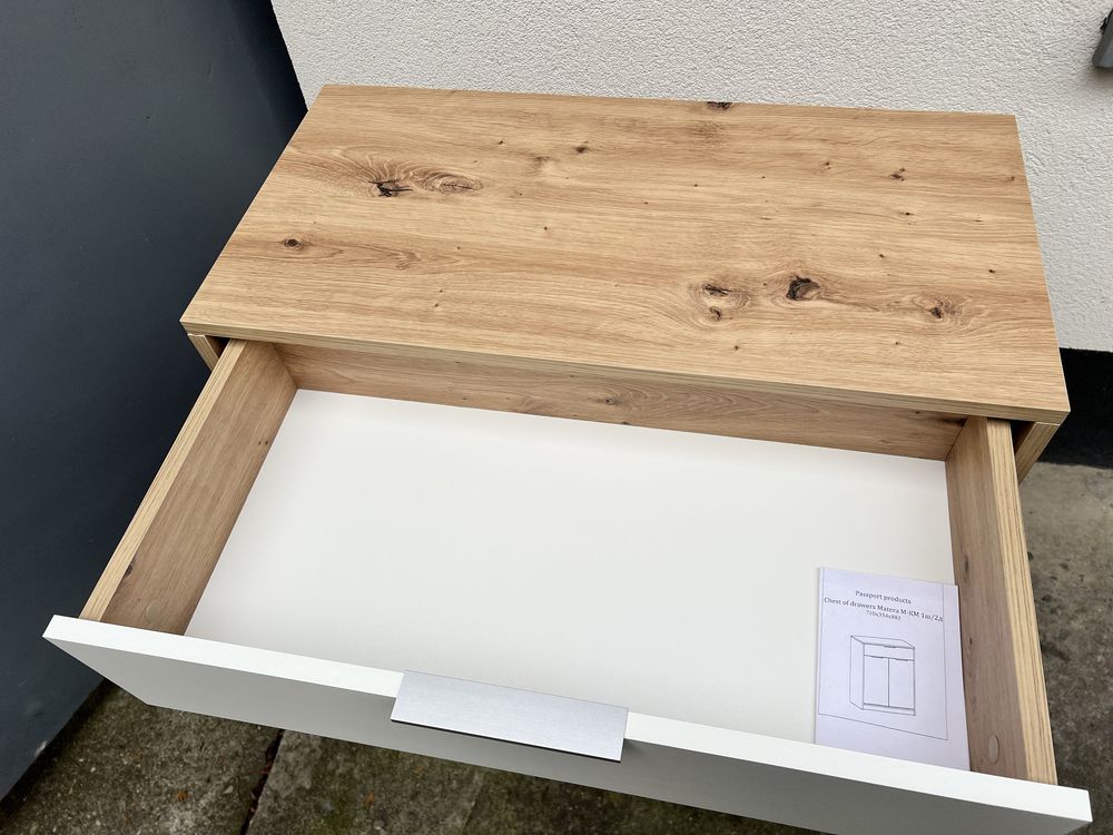 Nowa pojemna komoda w kolorze bialym / dąb artisan