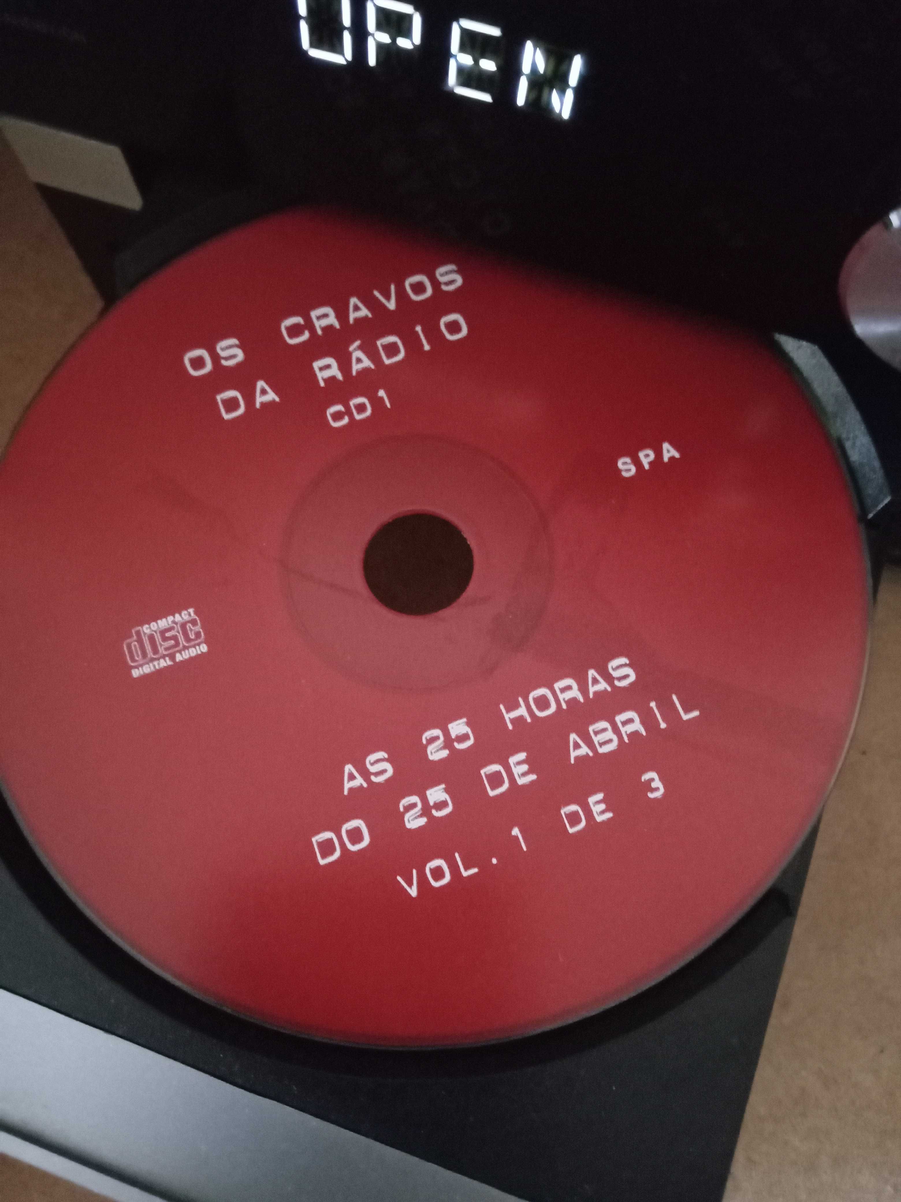 CD - volume 1 Os Cravos da Rádio
As 25 horas do 25 de AbrIl
