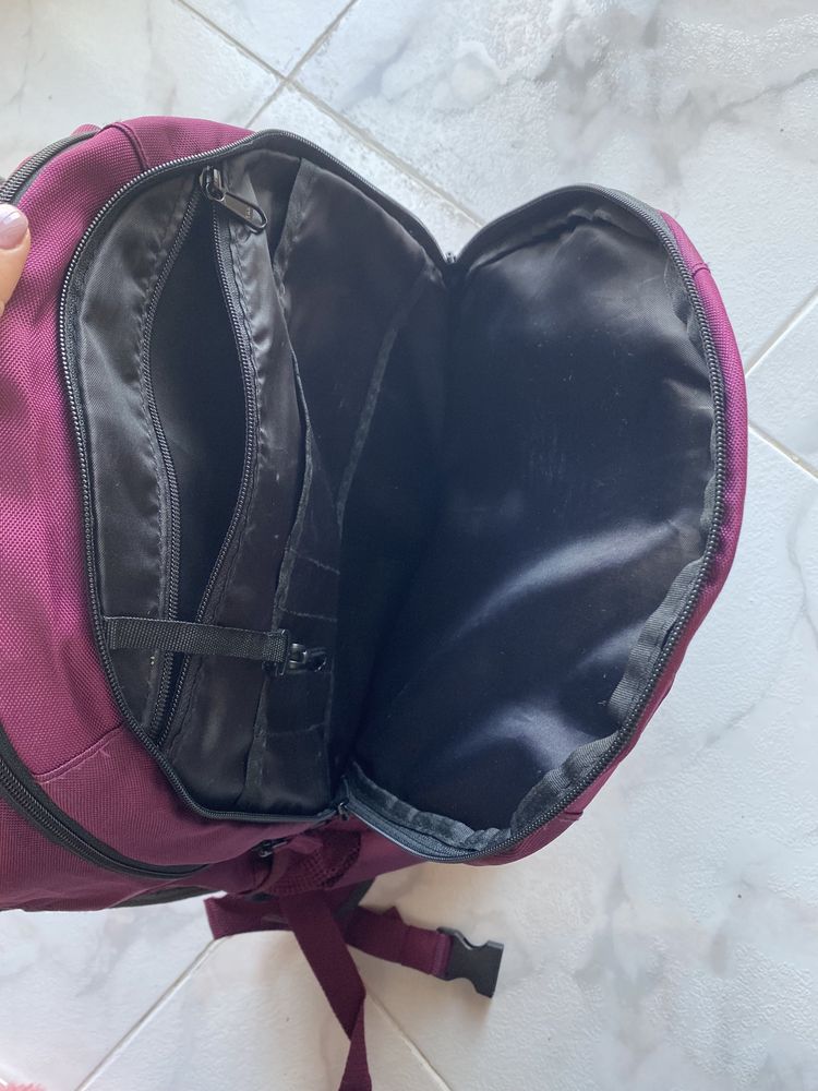 Mochila escolar para menina