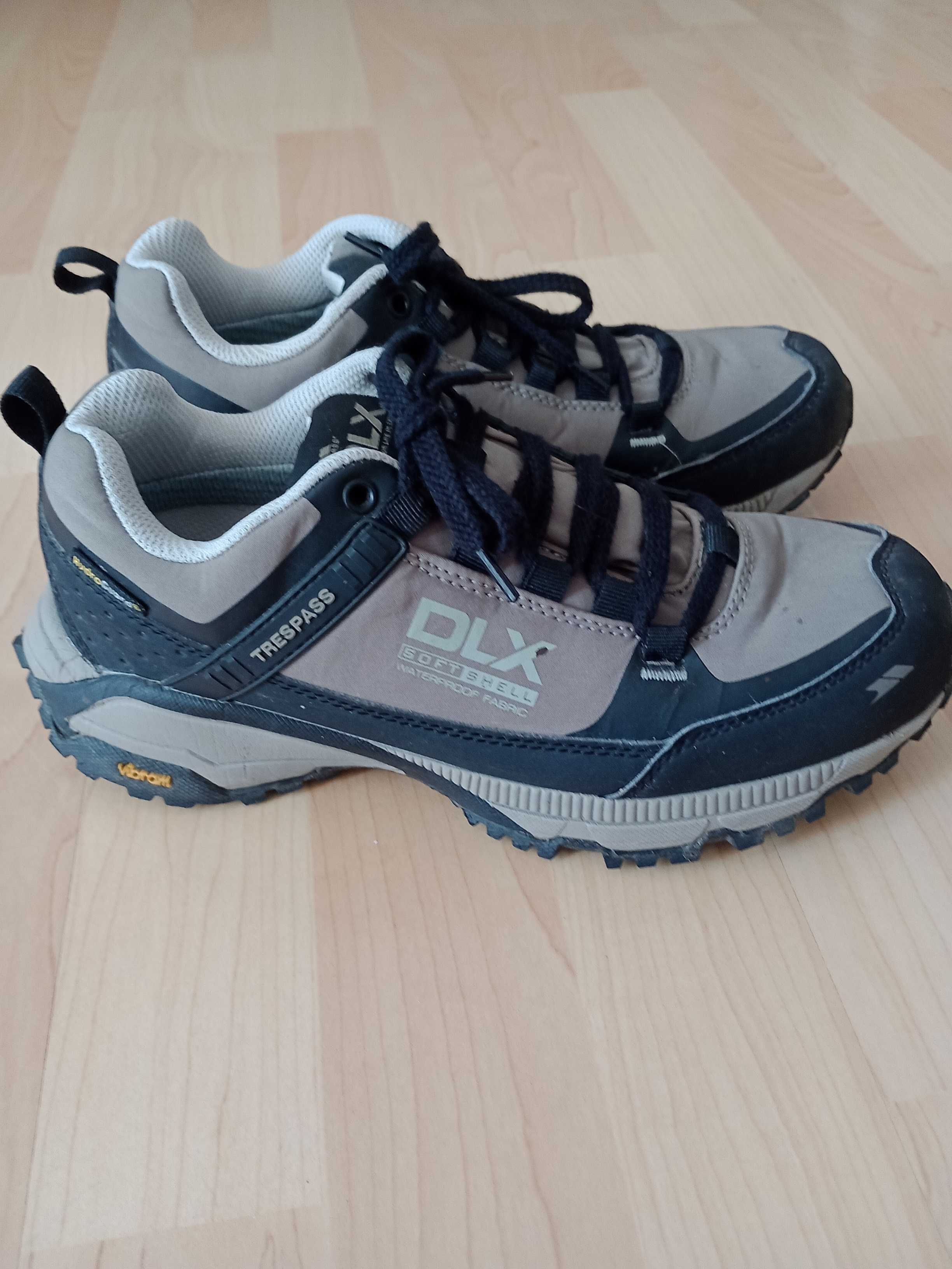 Buty trekkingowe DLX Trespass rozmiar 37. Uniseks