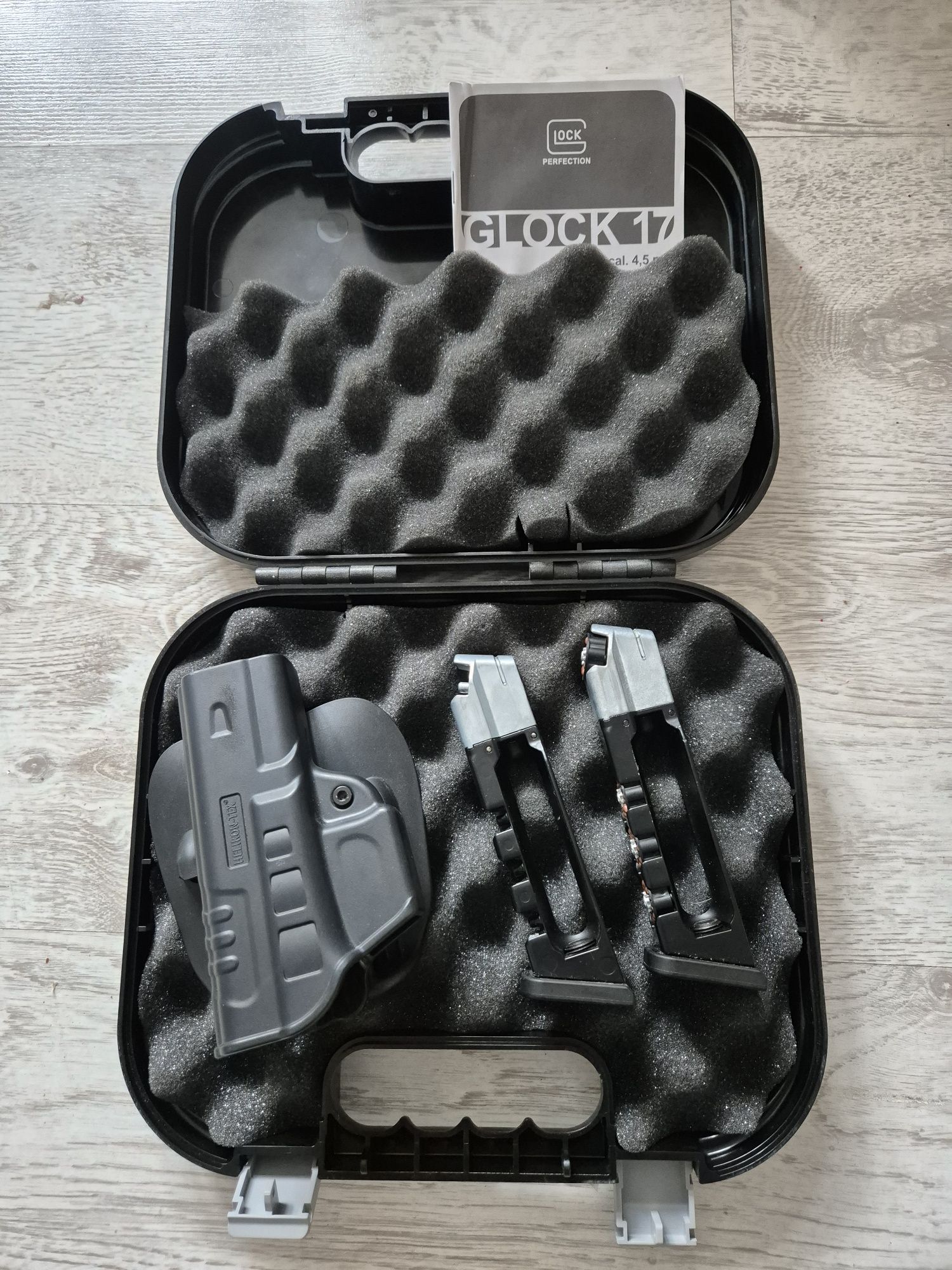 Kabura fobus do wiatrówki Glock