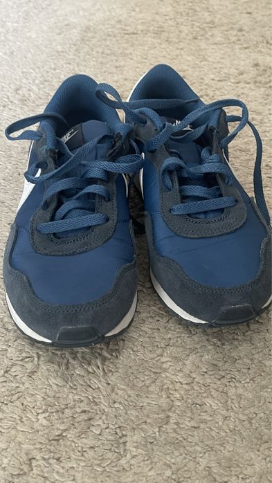 Vendo Sapatilha nike mt bom estado