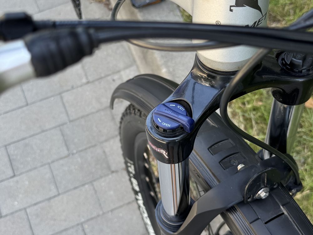 Romet Mustang M3 XL, zmieniony osprzęt na DEORE na ponad 800 zł