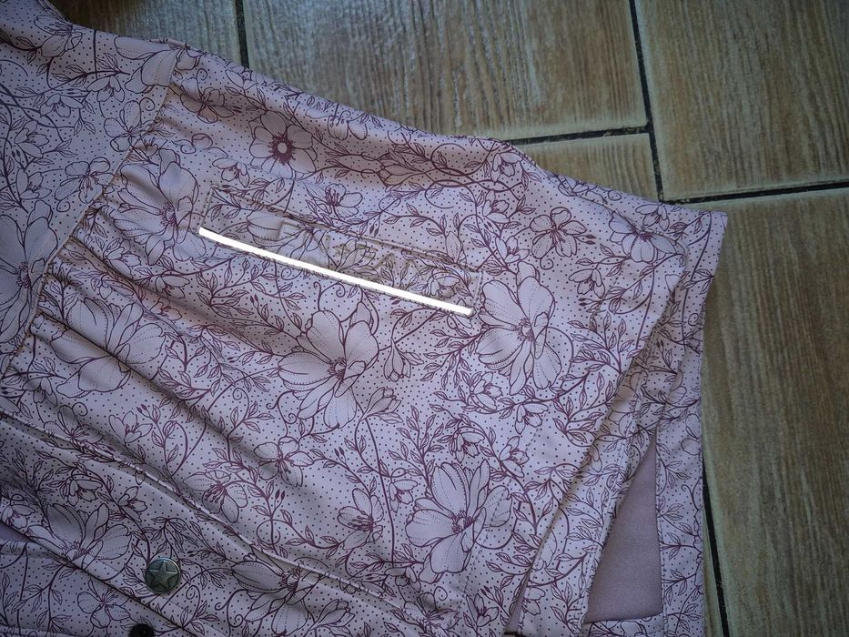 Dziewczęca kurtka wodoodporna rozm.110 cm