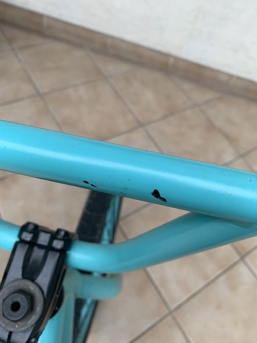 Jasnoniebieski młodzieżowy BMX 20,5