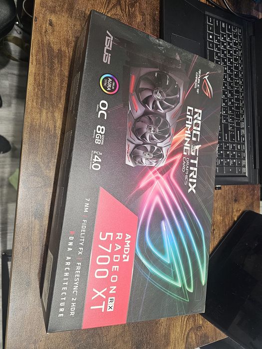 Відеокарта Radeon RX5700xt