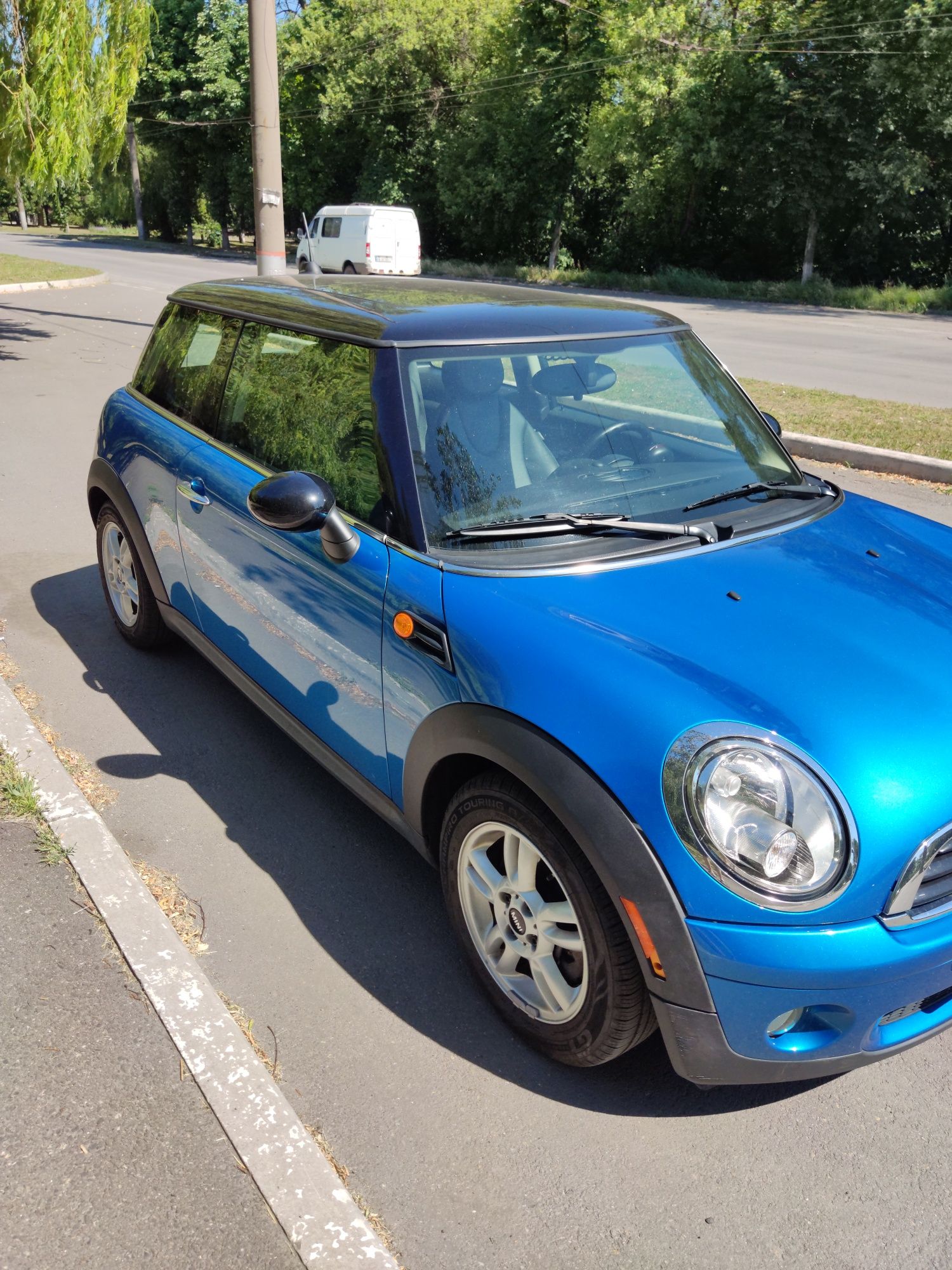 Mini cooper R56 2012 год