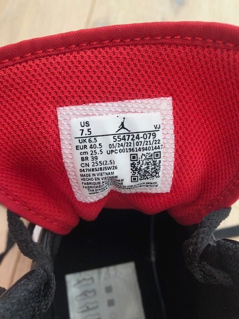 Oryginalne męskie Nike Air Jordan 1 Mid Bred Toe r.40,5 stan idealny