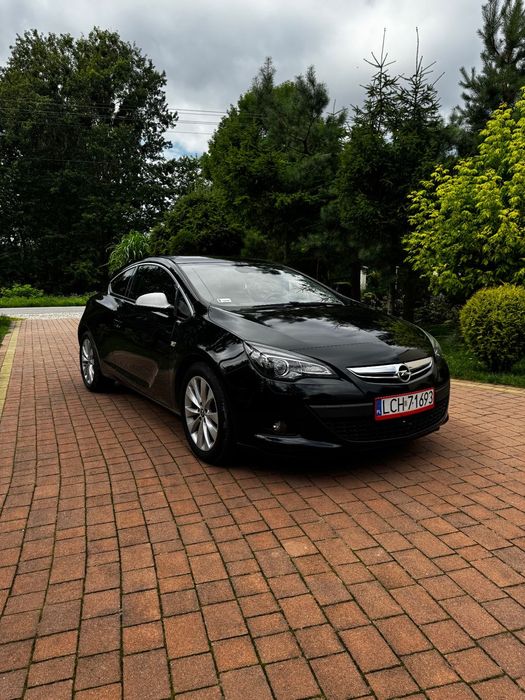 Opel Astra Opel Astra J GTC 1.4 140 TURBO