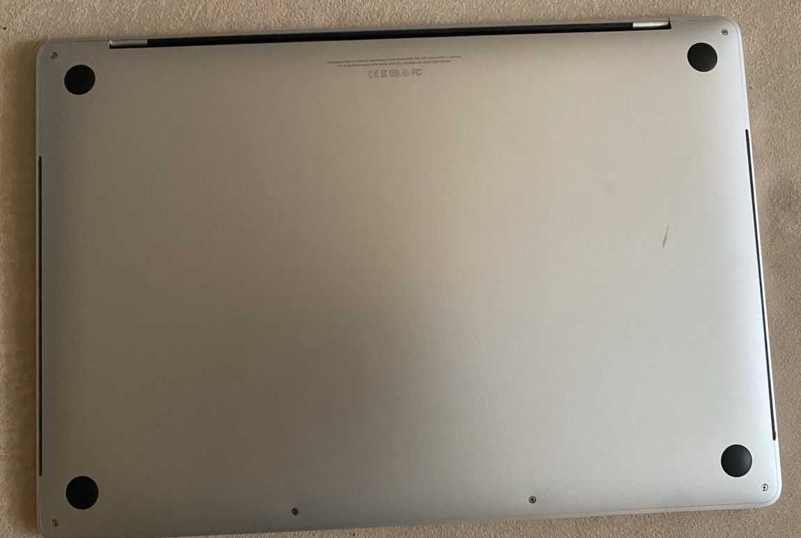 MacBook Pro15" i7/16/256GB(MV902) 2019 року (не робочій)A1990 EMC3215
