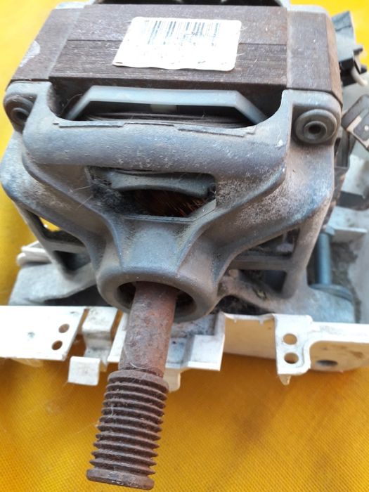 Мотори до пральних машинок.