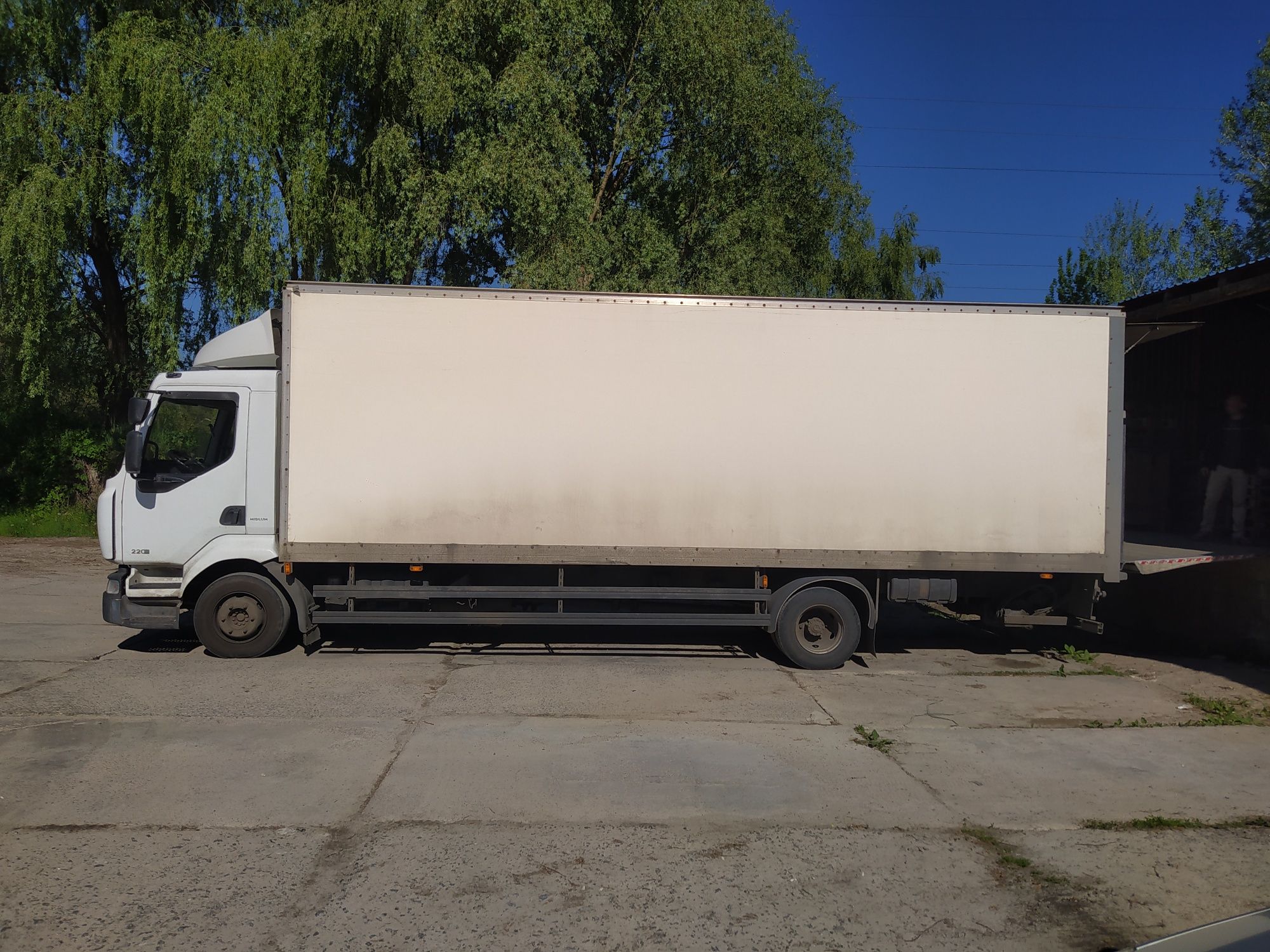 Renault Midlum 220DXi