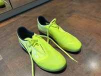Buty piłkarskie Nike Phantom Venom Pro IC - halowe, r. 43