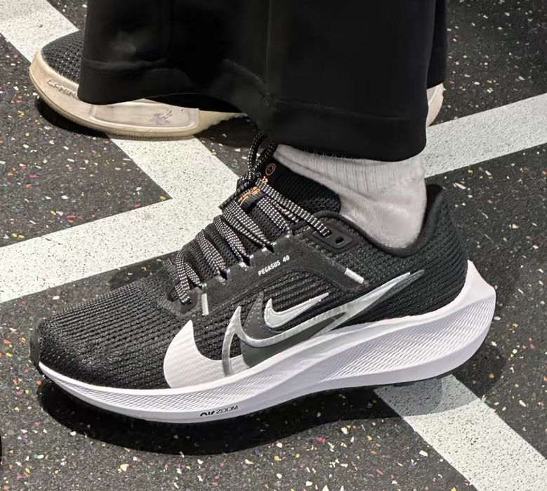 Кросівки Nike Air Zoom Pegasus 40 розміри 41-45 FB7179-001
