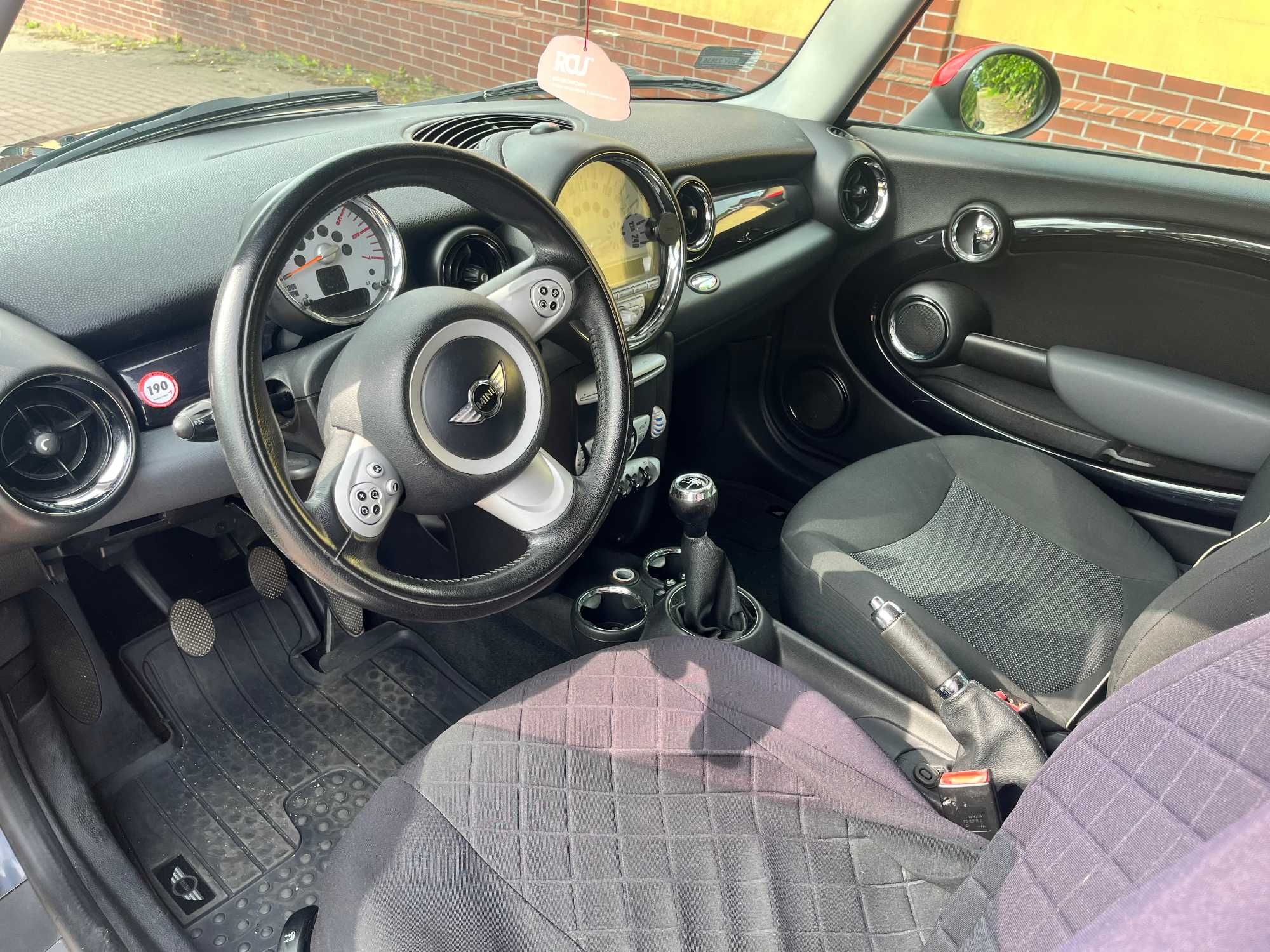 Mini Cooper model 2008 klima 1.6 diesel
